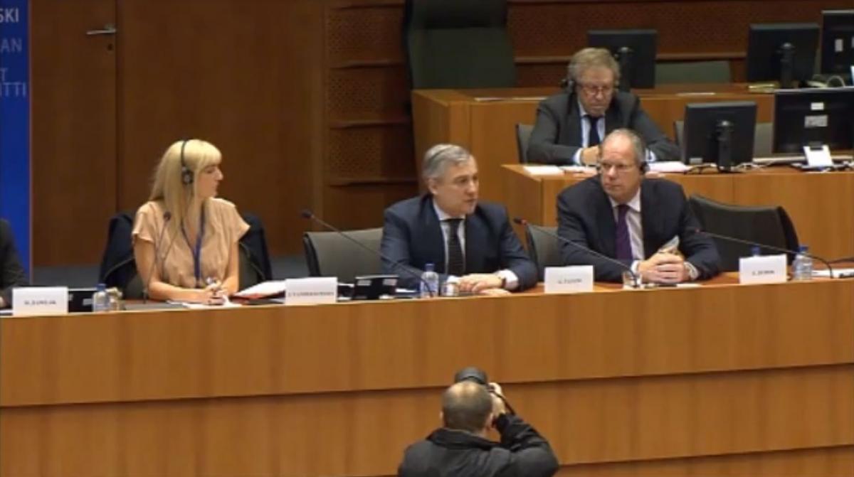 Tajani addressing the audience in the EU Space Policy 2011