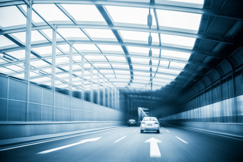 Major vehicle manufacturers are now delivering motor vehicles with connected services for drivers, including real-time traffic and weather reports and accident or road works warnings.
