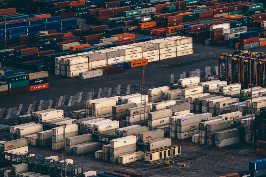 Managing supply chain and security (Port of Barcelona) ©@igorovsyannykov