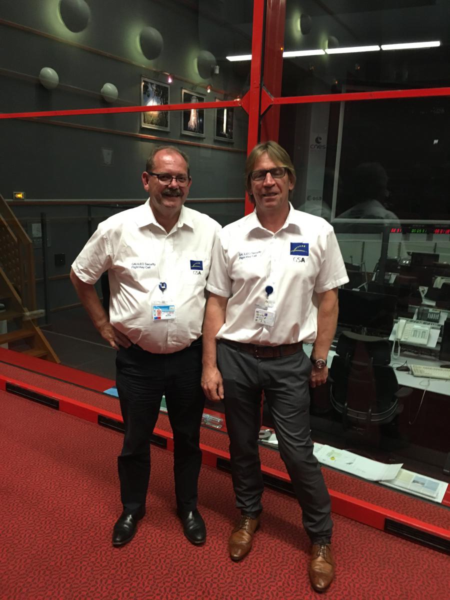 The outgoing and incoming EU GNSS SAB Chairs Jeremy Blyth and Bruno Vermeire