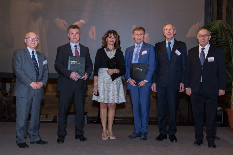 EGNOS was awarded the AAE’s Silver Medial in honour of its contribution to European space.