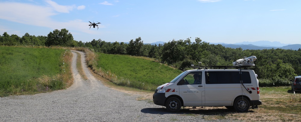 The tandem system mapKITE, ready to start a mission during the H2020 project test campaign © MapKITE